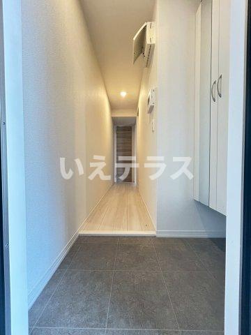 フェーブ島上の玄関