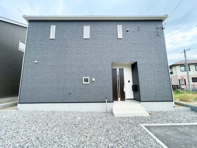 塩尻市塩尻町第11の外観|完成済み物件！いつでも見学可能です♪お問合せは＜Tel 026-477-7419＞まで♪ 　３号棟
