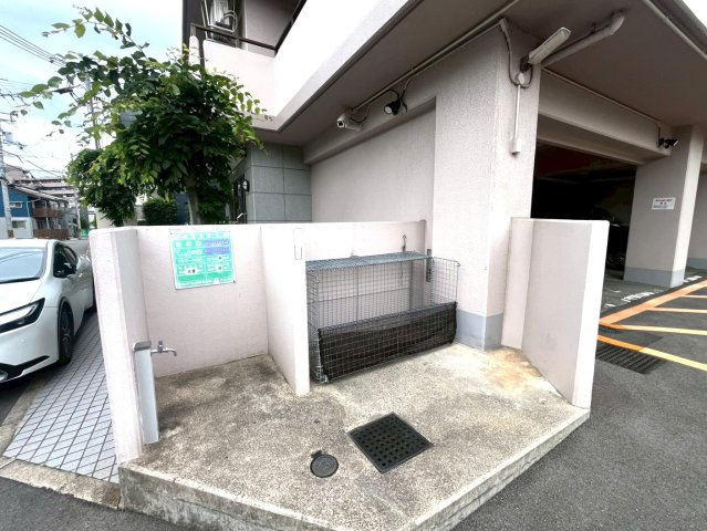 ◆リフォーム済みの美室◆JR宇治駅徒歩１０分◆南西向き３ＬＤＫ◆ユニライフ宇治Ⅲのその他共用部分|ゴミ置き場
