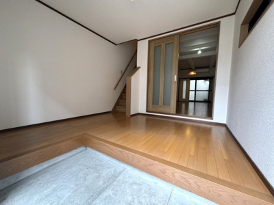 【玄関】 | 紫野中柏野町貸家