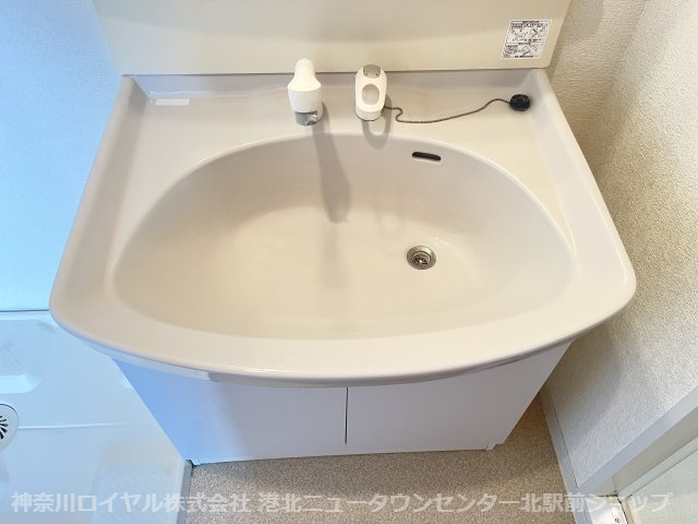 【独立洗面台】