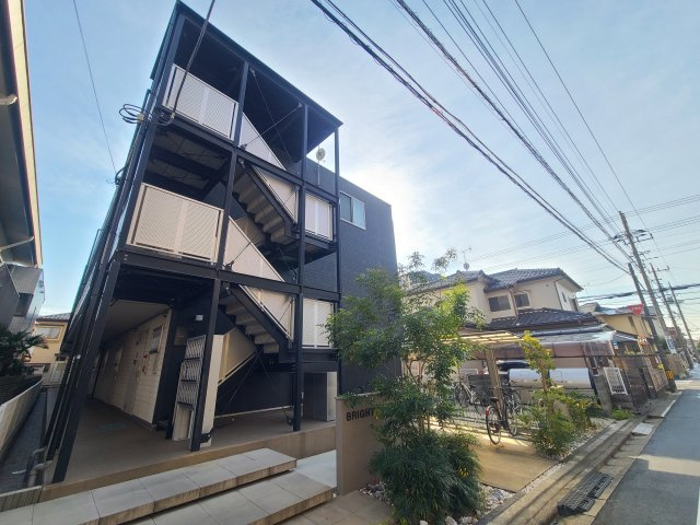 リブリ・ブライト