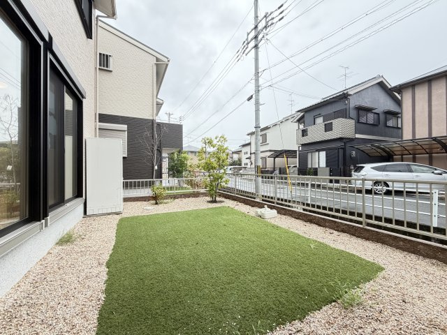 香芝市磯壁5丁目 全5区画 2号地の庭