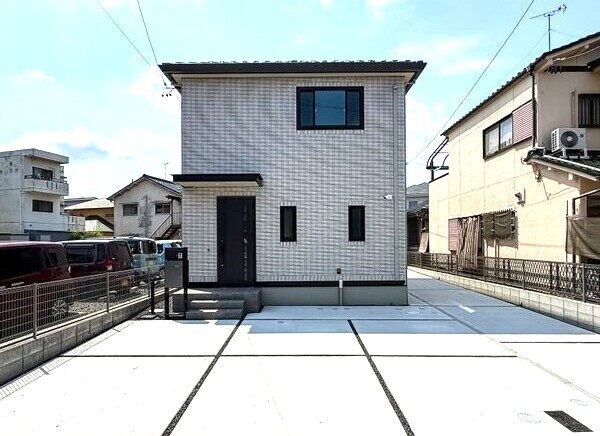 Ｂｏｓｃｏ Ｇａｒｄｅｎ東名西Ｂの駐車場
