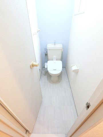 ヴィラモデルナBのトイレ