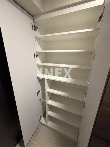 横浜市中区福富町西通の賃貸マンションの収納