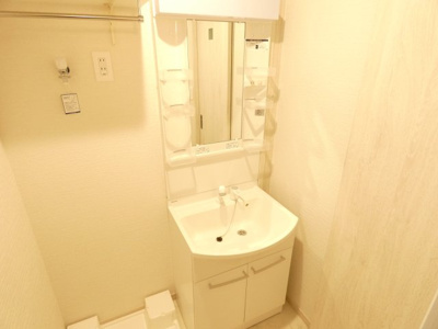 【独立洗面台】 | 別部屋写真