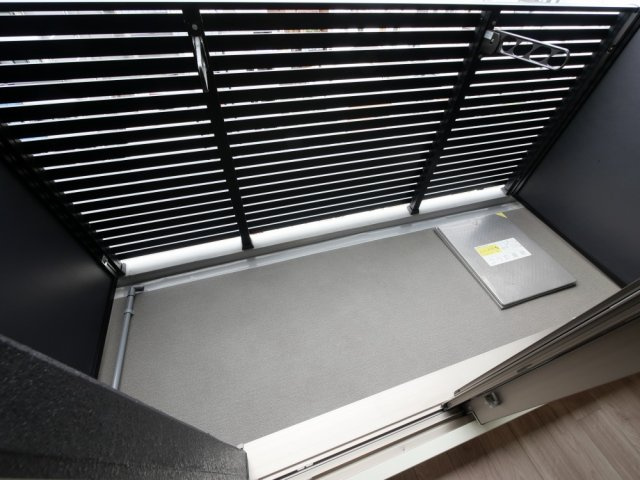 大阪市浪速区日本橋東３丁目の賃貸マンションのバルコニー