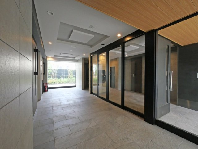 大阪市浪速区日本橋東３丁目の賃貸マンションのロビー