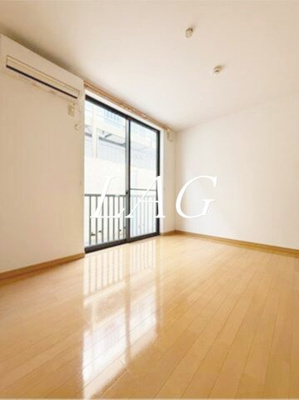 【居間・リビング】 | グレイス大原 | 洋室のお部屋です。