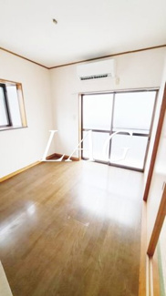 【居間・リビング】 | カーサ和弘 | 洋室のお部屋です。