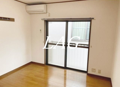 【居間・リビング】 | グランバリュー調布 | 洋室のお部屋です。