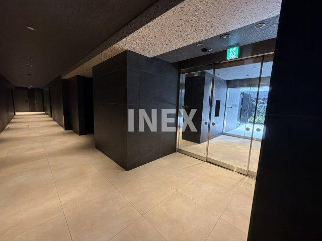 横浜市中区福富町西通の賃貸マンションのロビー