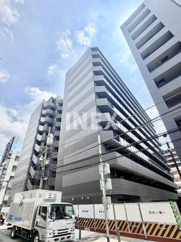 横浜市中区福富町西通の賃貸マンションのエントランス