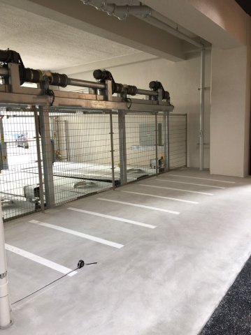 モダンパラッツォ大名　舞鶴小学校区の駐車場|モダンパラッツォ大名