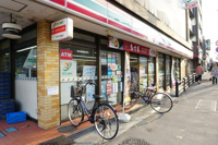 セブンイレブン三鷹台店まで589m