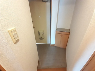 【玄関】