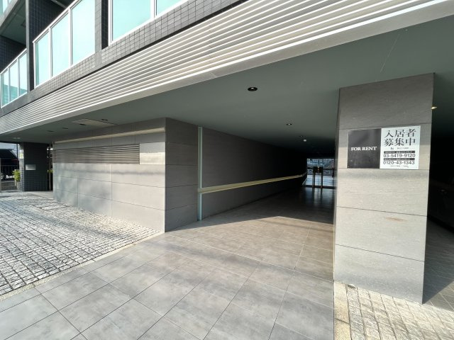 プラティーク清澄白河のエントランス