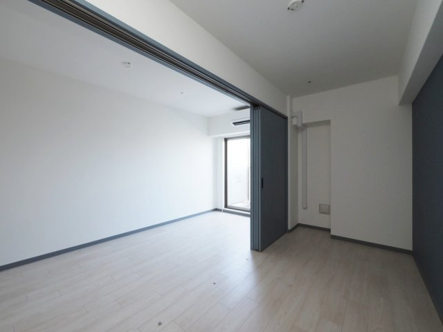 大阪市浪速区幸町３丁目の賃貸マンションの居間・リビング