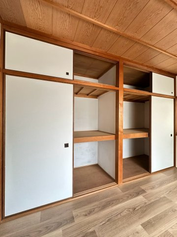 和泉伏屋町貸家の収納