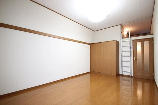 メインシティガーデン　壱番館の寝室|別部屋参考写真となります