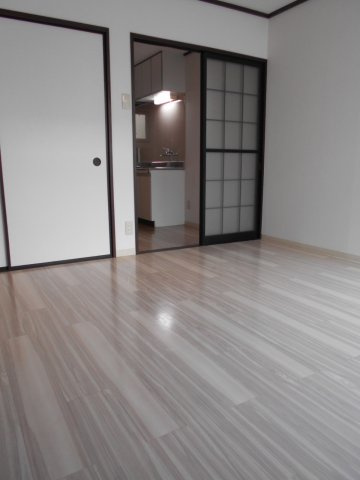 【内装】 | ロアジール中村