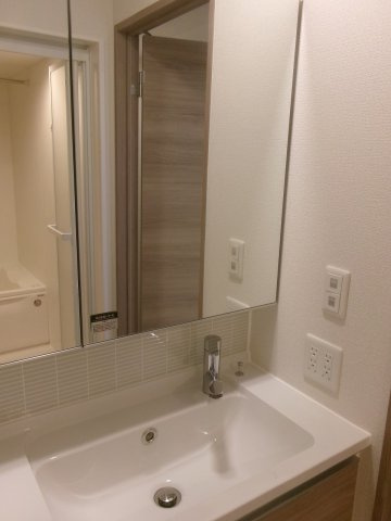 Dーroom天が岡の洗面所
