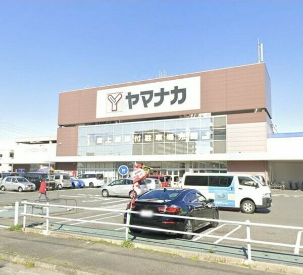 グランシャリオの周辺