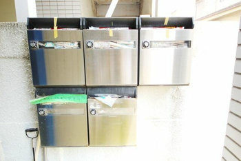 メールボッ別部屋写真クス