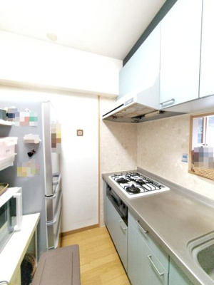 【駐車場】 | ベルデフラッツ逆瀬川 | 月額5000円で経済的（駐車場権利付管理費3210円・修繕積立金1790円）