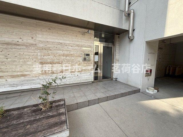 【エントランス】