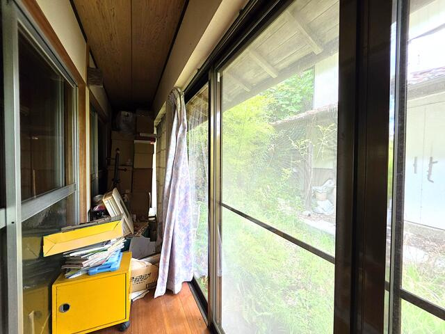 瑞浪市陶町大川の内装
