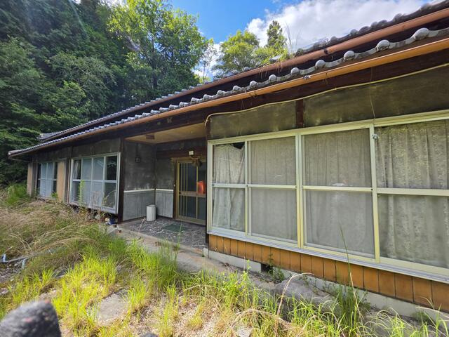 瑞浪市陶町大川の中古一戸建の外観