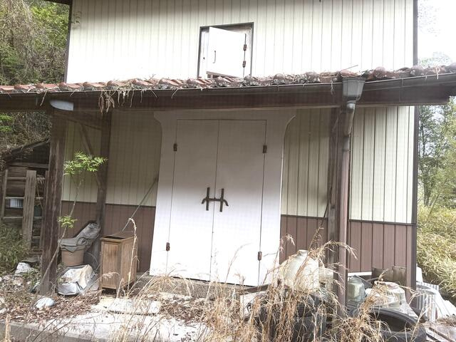 瑞浪市陶町大川の中古一戸建の外観|土蔵