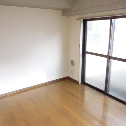 ＳＵＮＭＡＬＬ蕨の居間・リビング