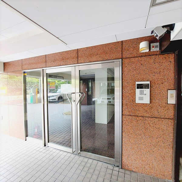 ＳＵＮＭＡＬＬ蕨のエントランス