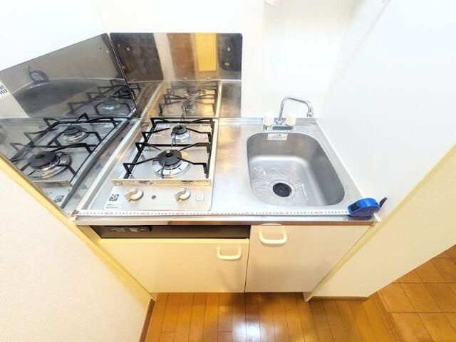 メインシティガーデン　壱番館のキッチン|別部屋参考写真となります