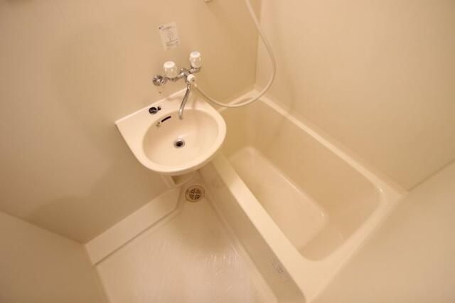 メインシティガーデン　壱番館の浴室|別部屋参考写真となります