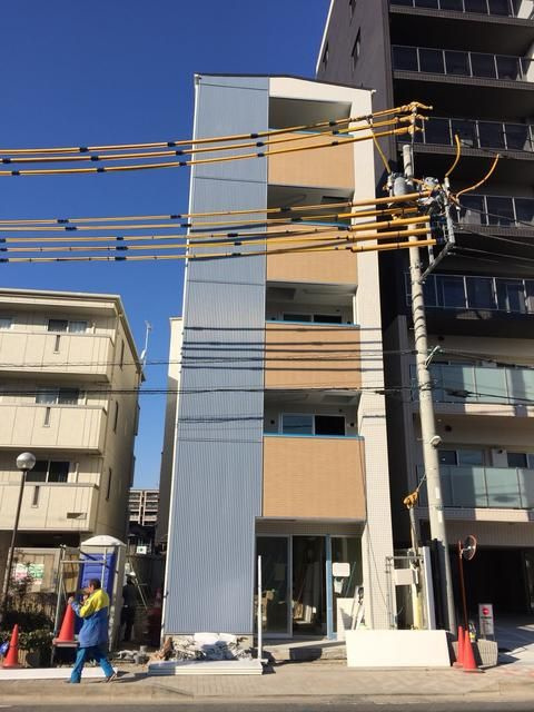ｂ’ＣＡＳＡ三郷中央の外観