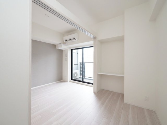 大阪市浪速区幸町２丁目の賃貸マンションの居間・リビング