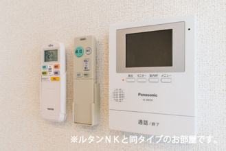 【セキュリティ】 | 鹿黒アパート　E | ※同タイプの写真となります