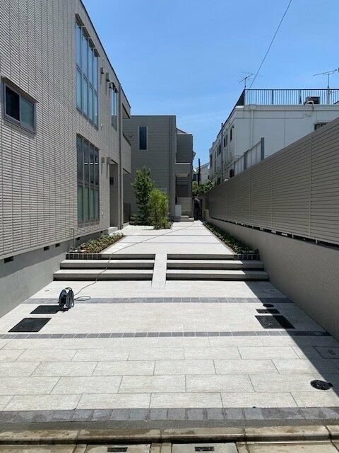 ＡＬＳＯＬＥＳａｋｕｒａｓｈｉｎｍａｃｈｉのその他|エントランス