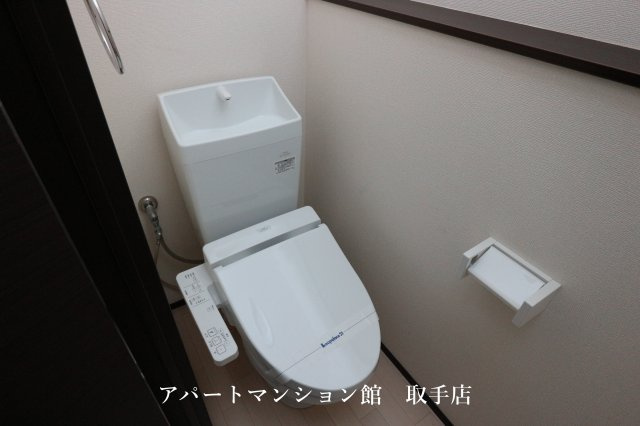 レオネクストアルストロメリアのトイレ