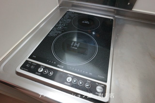 レオネクストアルストロメリアのキッチン
