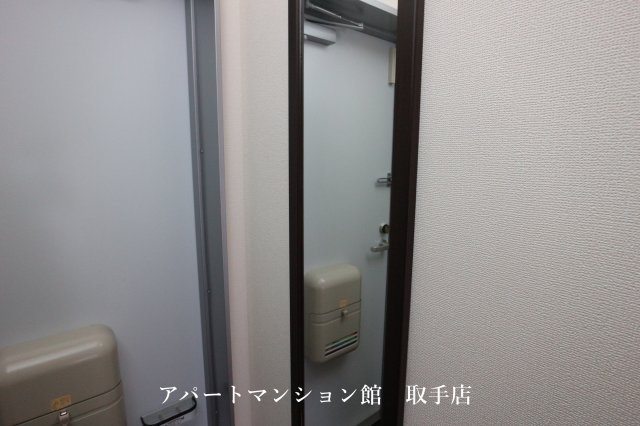 レオネクストアルストロメリアの内装
