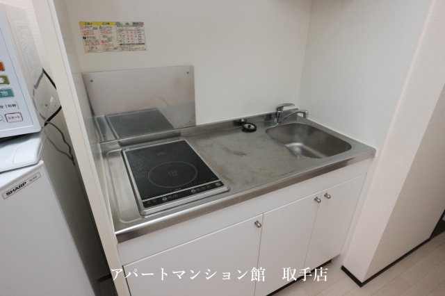 レオネクストアルストロメリアのキッチン|画像4
