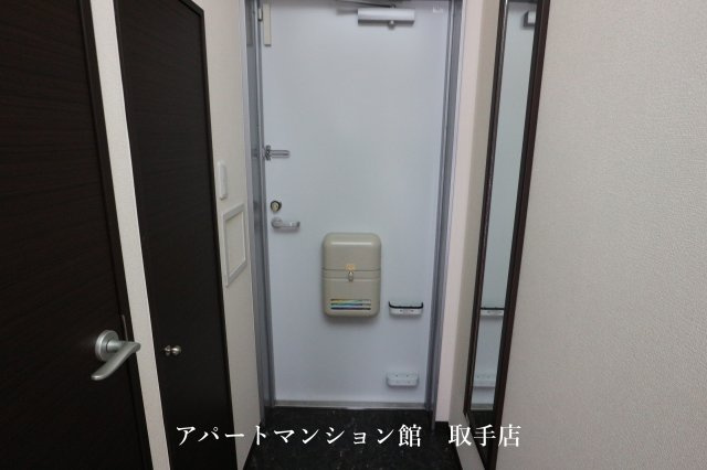 レオネクストアルストロメリアの玄関|画像6