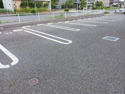 【駐車場】 | ルーエ　Ⅲ | 駐車場
