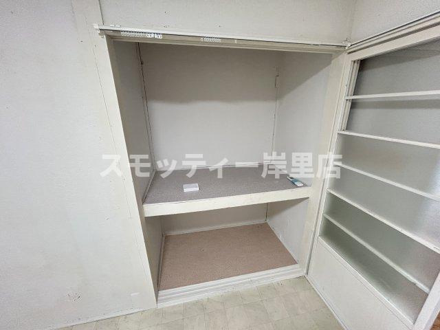 守口市アパートの収納