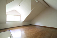 ロフト屋根裏部屋タイプです
